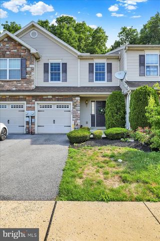 705 CARAMIST CIR, Sinking Spring, PA 19608