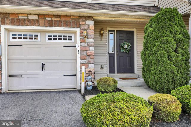 705 CARAMIST CIR, Sinking Spring, PA 19608