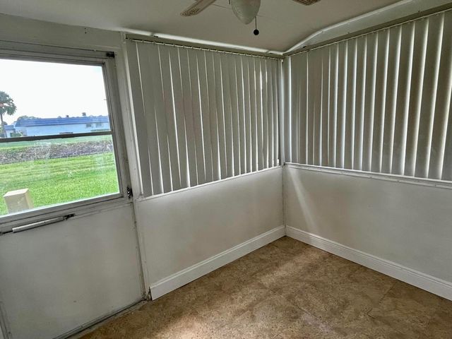 2895 CROSLEY Drive W C, West Palm Beach, FL 33415