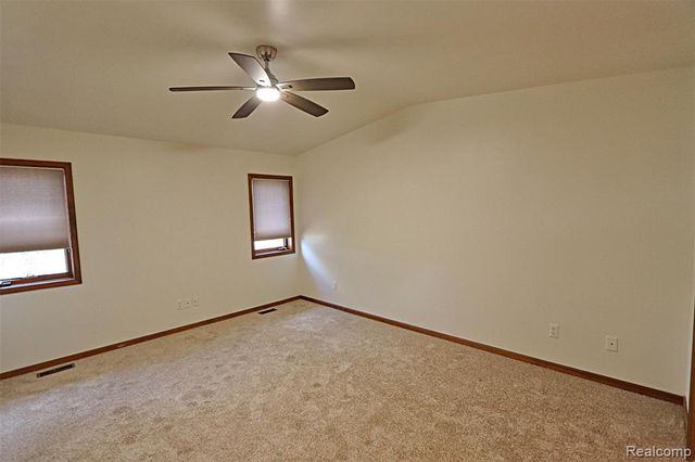 35132 Meadow Lane 37, Farmington Hills, MI 48335