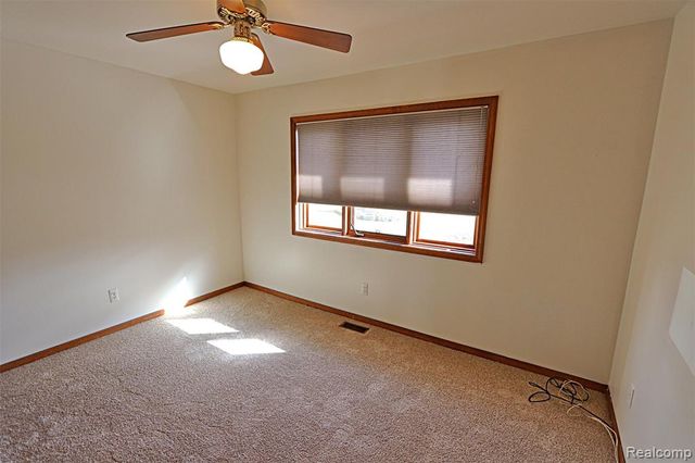 35132 Meadow Lane 37, Farmington Hills, MI 48335