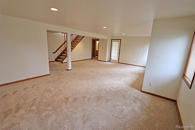 35132 Meadow Lane 37, Farmington Hills, MI 48335