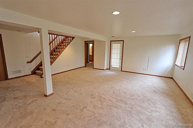 35132 Meadow Lane 37, Farmington Hills, MI 48335