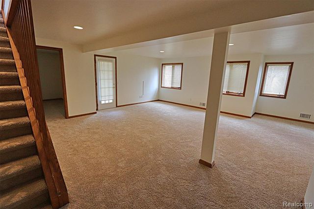 35132 Meadow Lane 37, Farmington Hills, MI 48335