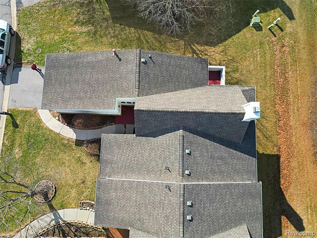 35132 Meadow Lane 37, Farmington Hills, MI 48335