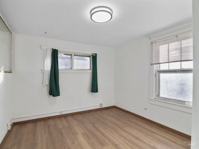 71 N Yale Street, Nampa, ID 83651