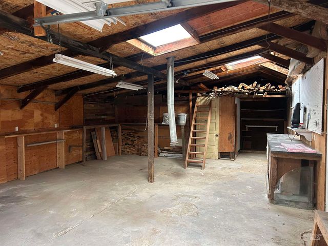 71 N Yale Street, Nampa, ID 83651