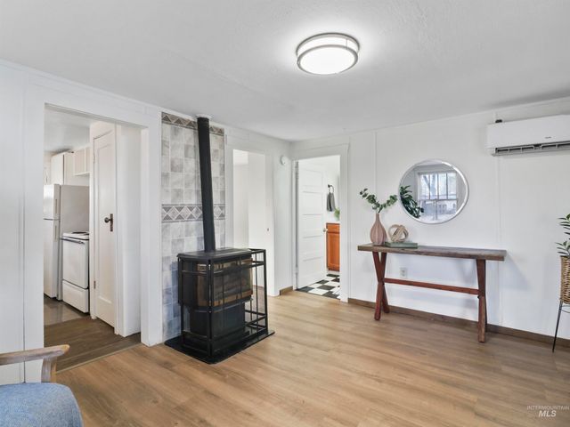 71 N Yale Street, Nampa, ID 83651