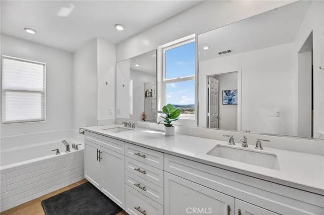 500 Enzo, Lake Elsinore, CA 92530