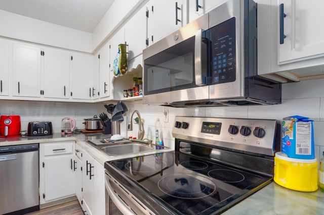 214 15th Street, Kenova, WV 25530