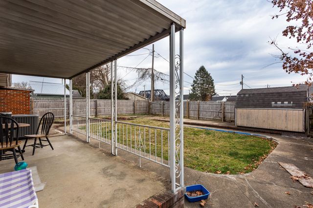 214 15th Street, Kenova, WV 25530