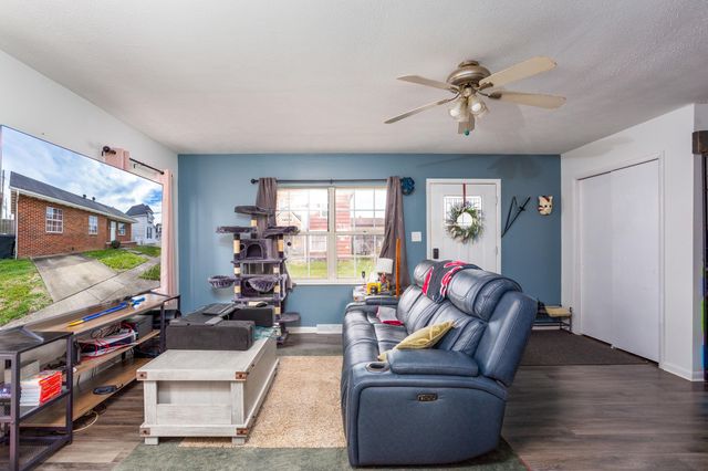 214 15th Street, Kenova, WV 25530