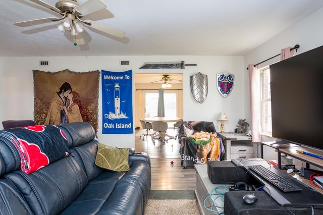 214 15th Street, Kenova, WV 25530