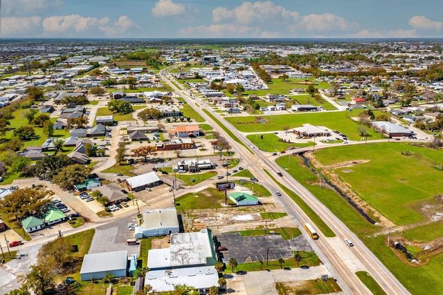 1029 West Tunnel Boulevard, Houma, LA 70360