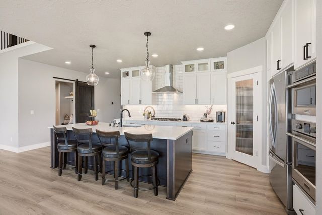 2640 S Summit Estates Dr, Greenacres, WA 99016