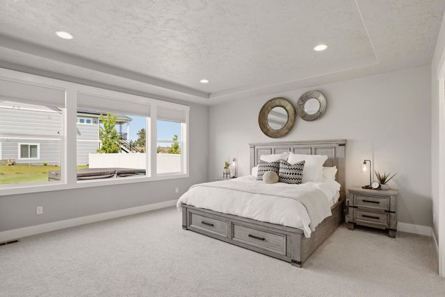 2640 S Summit Estates Dr, Greenacres, WA 99016