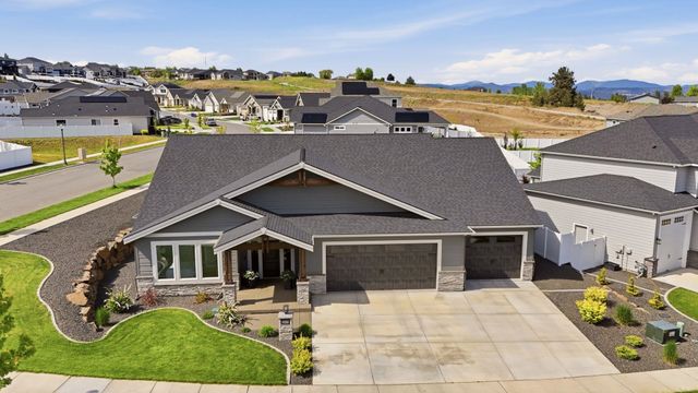 2640 S Summit Estates Dr, Greenacres, WA 99016