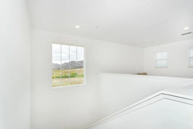 32576 Crystal Cove Court, Winchester, CA 92596