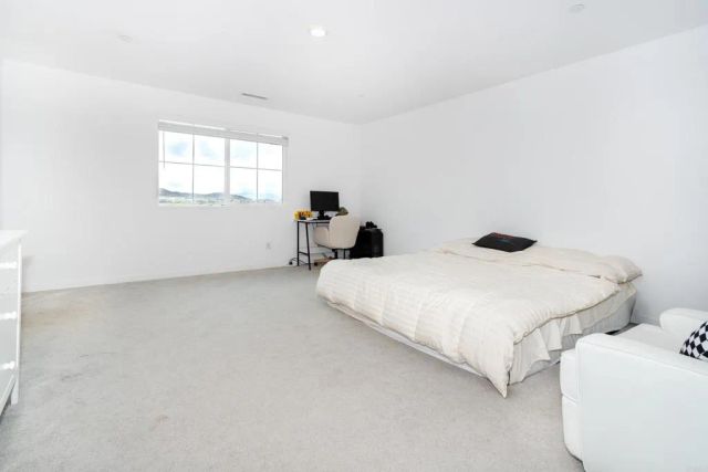 32576 Crystal Cove Court, Winchester, CA 92596