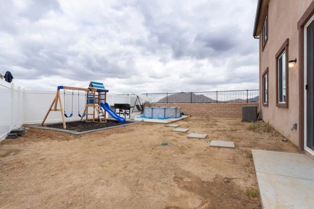 32576 Crystal Cove Court, Winchester, CA 92596