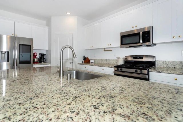 32576 Crystal Cove Court, Winchester, CA 92596