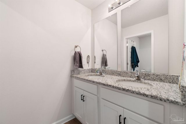 4135 Whitetail Ln, Pensacola, FL 32526