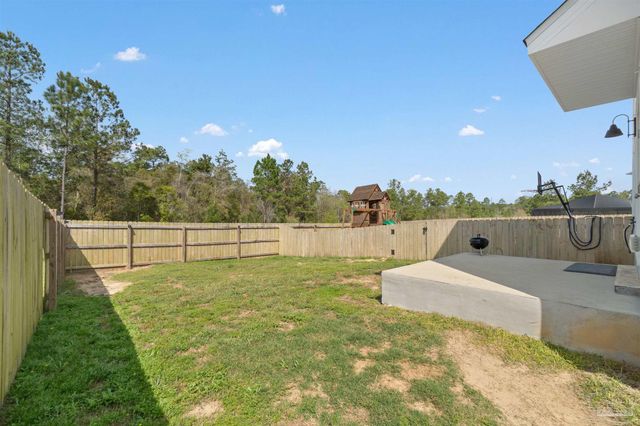 4135 Whitetail Ln, Pensacola, FL 32526
