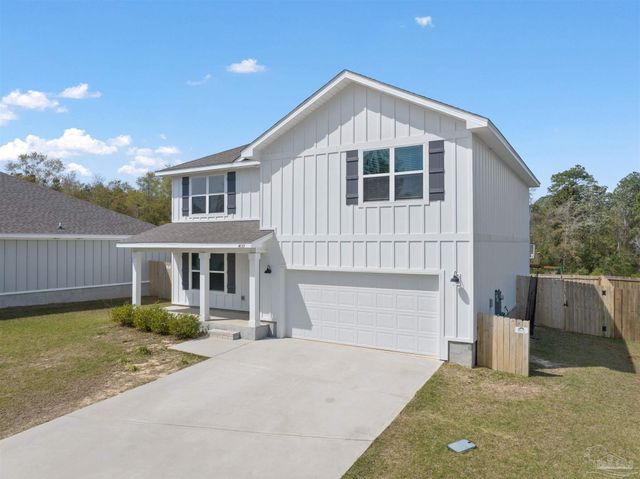 4135 Whitetail Ln, Pensacola, FL 32526