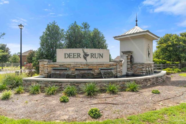 4135 Whitetail Ln, Pensacola, FL 32526