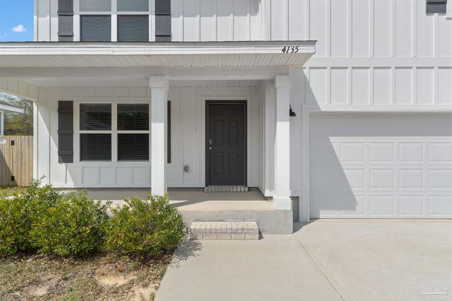 4135 Whitetail Ln, Pensacola, FL 32526