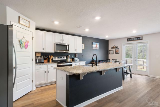 4135 Whitetail Ln, Pensacola, FL 32526