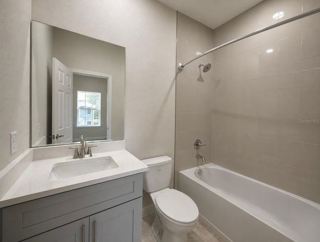 2540 NW 2 STREET 206, Ocala, FL 34475