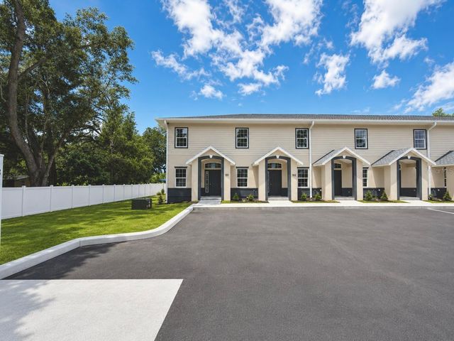 2540 NW 2 STREET 206, Ocala, FL 34475