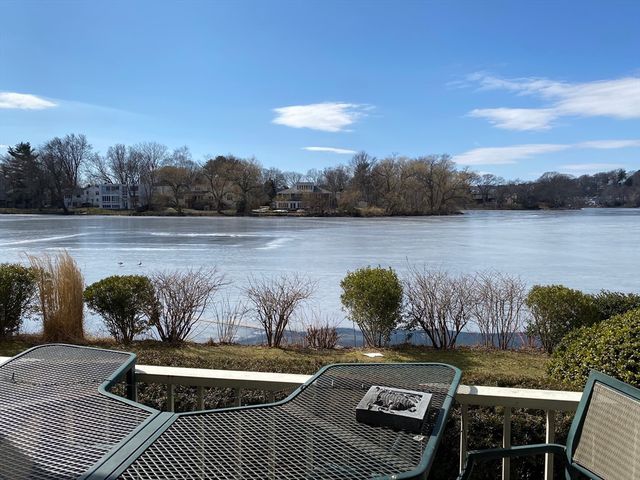 32 Hamilton Street 107, Arlington, MA 02474