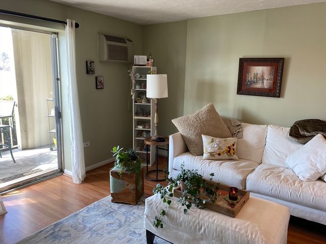 32 Hamilton Street 107, Arlington, MA 02474