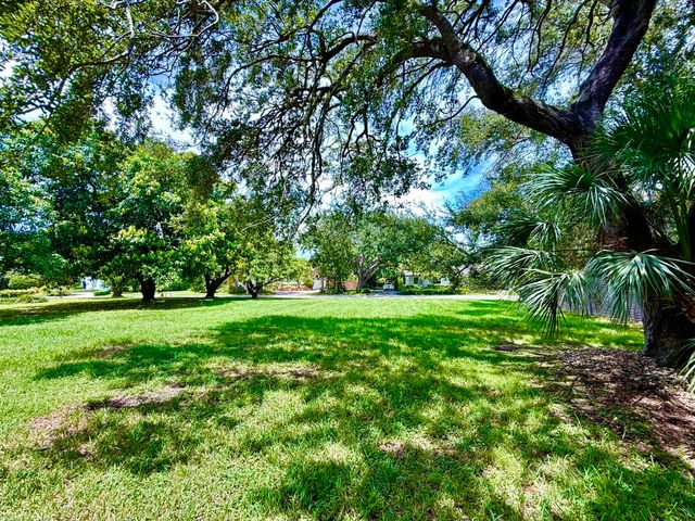 7940 SW 166TH Street, Palmetto Bay, FL 33157