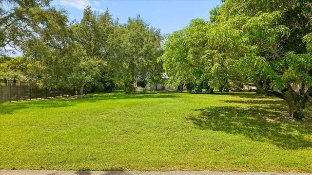 7940 SW 166TH Street, Palmetto Bay, FL 33157