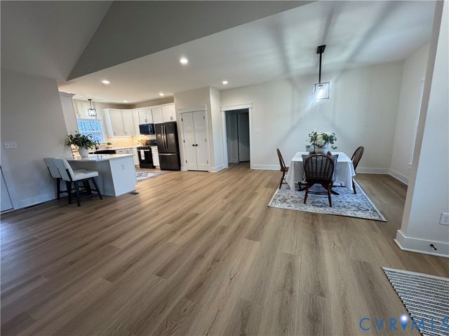 195 Promise Ln, Bumpass, VA 23024