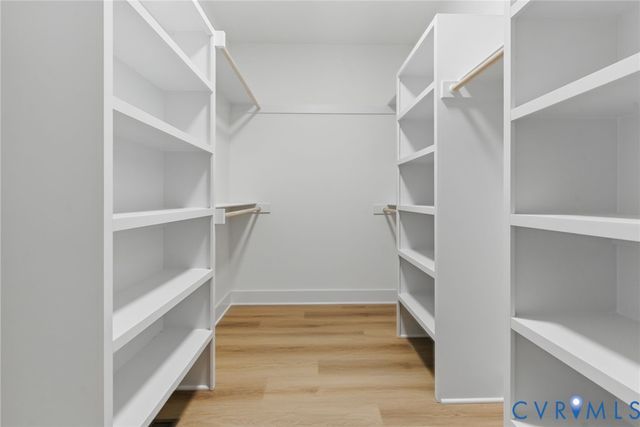 195 Promise Ln, Bumpass, VA 23024