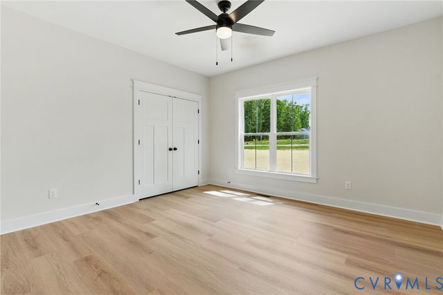 195 Promise Ln, Bumpass, VA 23024