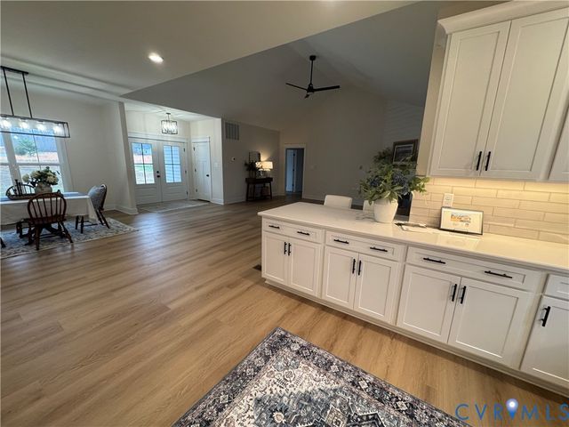 195 Promise Ln, Bumpass, VA 23024