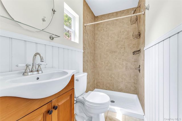 44 Somerset Road, Rocky Point, NY 11778