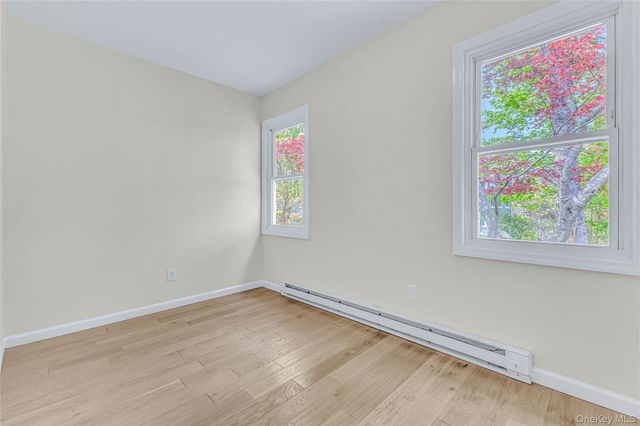 44 Somerset Road, Rocky Point, NY 11778