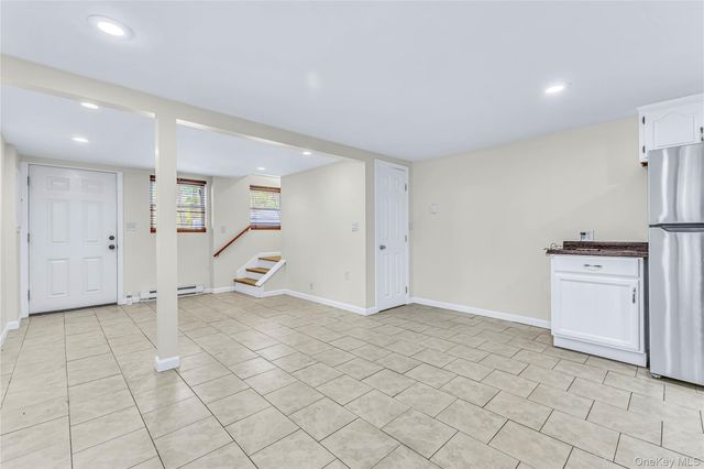 44 Somerset Road, Rocky Point, NY 11778