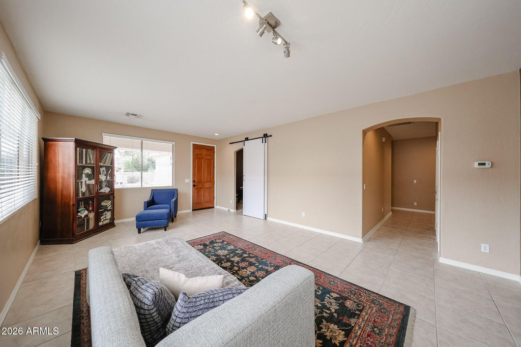 Image 4 of property listing at 14658 W AMELIA Avenue, Goodyear, AZ 85395