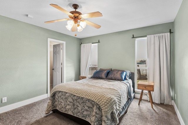 99 Catamaran Court, Gordonville, TX 76245