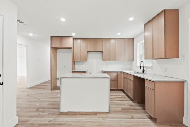 7734 Bruton Road, Dallas, TX 75217