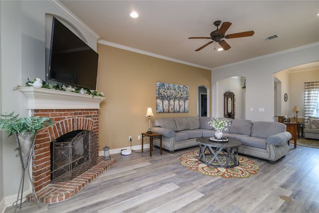 110 Savannah Place, Bossier City, LA 71112