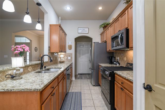 110 Savannah Place, Bossier City, LA 71112