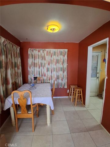 44560 44560 85th Street E, Lancaster, CA 93535